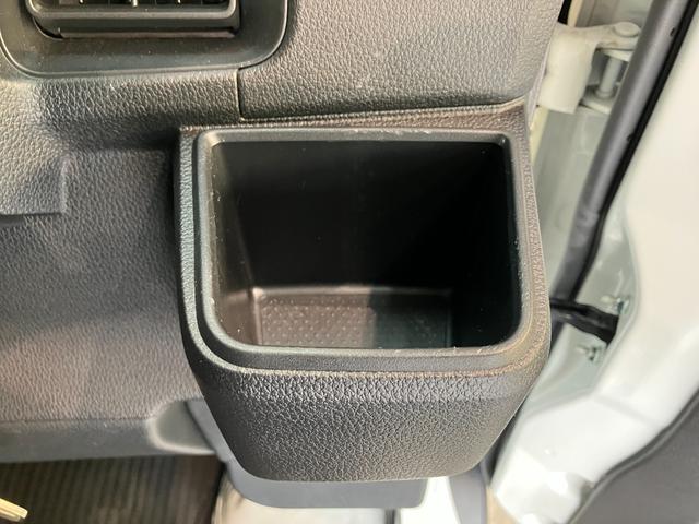 ハイゼットカーゴＤＸ　４ＷＤ　ＣＶＴ車　キーレス　ドラレコ　前席Ｐ／Ｗ衝突被害軽減ブレーキ　スマアシ　パートタイム４ＷＤ　コーナーセンサー　前席パワーウインドウ　ＡＭ／ＦＭステレオ　ドラレコ　両側スライドドア　オートライト　マニュアルレベリング（滋賀県）の中古車