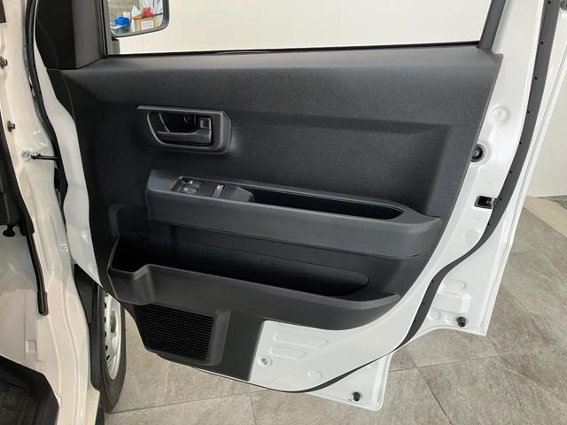 ハイゼットカーゴＤＸ　４ＷＤ　コーナーセンサー　オートライト　キーレス衝突被害軽減ブレーキ　スマアシ　パートタイム４ＷＤ　コーナーセンサー　前席パワーウインドウ　ＡＭ／ＦＭステレオ　両側スライドドア　オートライト　マニュアルレベリング（滋賀県）の中古車