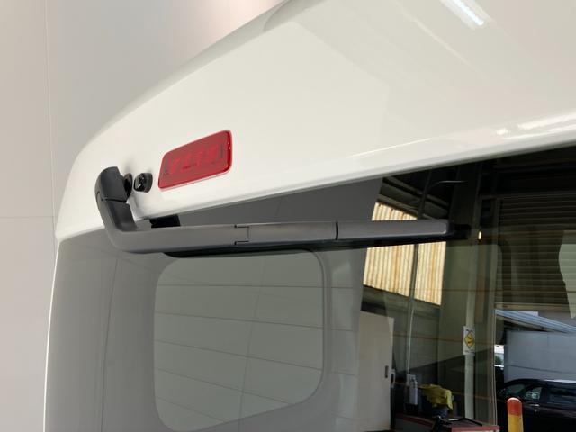 ハイゼットカーゴＤＸ　４ＷＤ　コーナーセンサー　オートライト　キーレス衝突被害軽減ブレーキ　スマアシ　パートタイム４ＷＤ　コーナーセンサー　前席パワーウインドウ　ＡＭ／ＦＭステレオ　両側スライドドア　オートライト　マニュアルレベリング（滋賀県）の中古車