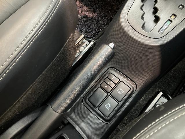 アクアＧブラックソフトレザーセレクション　ワンセグナビ　Ｂカメラコーナーセンサー　ワンセグナビ　Ｂｌｕｅｔｏｏｔｈ　バックカメラ　ドラレコ　ＥＴＣ　シートヒーター　オートエアコン　スマートキー　電動格納式ミラー　マニュアルレベリング（滋賀県）の中古車