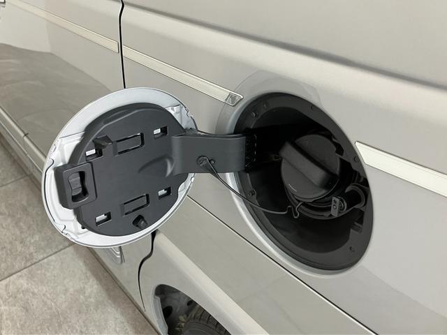 ムーヴキャンバスセオリーＧ　９型ディスプレイオーディオ　フルセグ　Ｂカメラ衝突被害軽減ブレーキ　コーナーセンサー　９型ディスプレイオーディオ　フルセグ　Ｂｌｕｅｔｏｏｔｈ　ＵＳＢ　バックカメラ　両側電動スライドドア　前席シートヒーター　ＬＥＤ　ワイヤレス充電器　エコアイドル（滋賀県）の中古車