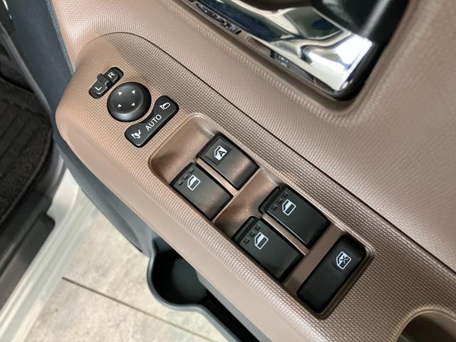 ムーヴキャンバスセオリーＧ　９型ディスプレイオーディオ　フルセグ　Ｂカメラ衝突被害軽減ブレーキ　コーナーセンサー　９型ディスプレイオーディオ　フルセグ　Ｂｌｕｅｔｏｏｔｈ　ＵＳＢ　バックカメラ　両側電動スライドドア　前席シートヒーター　ＬＥＤ　ワイヤレス充電器　エコアイドル（滋賀県）の中古車