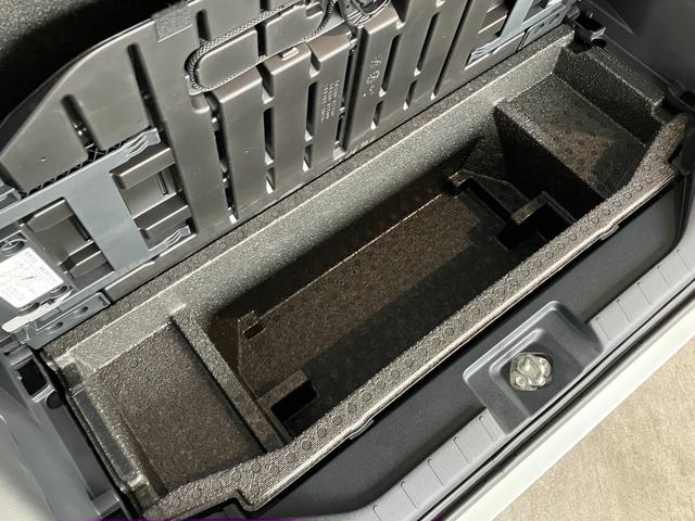 タントＸ　フルセグナビ　Ｂカメラ　シートヒーター　左側電動スライド衝突被害軽減ブレーキ　コーナーセンサー　フルセグナビ　Ｂｌｕｅｔｏｏｔｈ　ＤＶＤ再生　ＵＳＢ　バックカメラ　左側電動スライドドア　前席シートヒーター　ＬＥＤ　オートライト　スマートキー　エコアイドル（滋賀県）の中古車