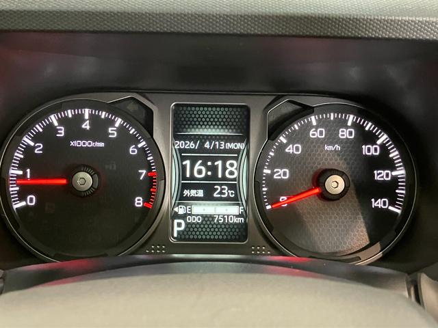 タフトＧダーククロムベンチャー　９型ディスプレイオーディオ衝突被害軽減ブレーキ　コーナーセンサー　ディスプレイオーディオ　フルセグ　Ｂｌｕｅｔｏｏｔｈ　ＵＳＢ　バックカメラ　シートヒーター　電動パーキング　ＬＥＤ　オートライト　オートエアコン　エコアイドル（滋賀県）の中古車