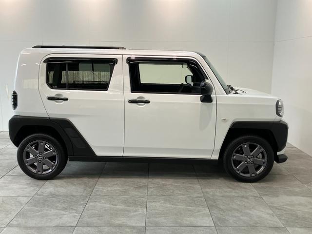 タフトＧターボ　ダーククロムベンチャー　１０型ナビ　パノラマカメラ衝突被害軽減ブレーキ　コーナーセンサー　１０型フルセグナビ　ＤＶＤ再生　Ｂｌｕｅｔｏｏｔｈ　ＵＳＢ　パノラマカメラ　前後ドラレコ　前席シートヒーター　ＬＥＤ　オートライト　レーダークルーズコントロール（滋賀県）の中古車