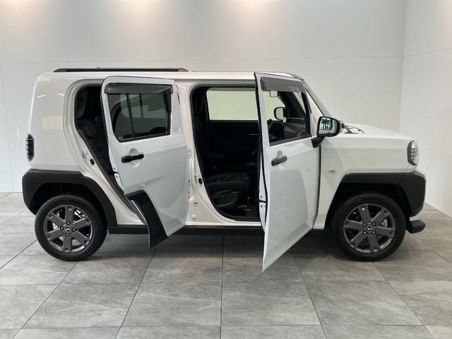 タフトＧターボ　ダーククロムベンチャー　１０型ナビ　パノラマカメラ衝突被害軽減ブレーキ　コーナーセンサー　１０型フルセグナビ　ＤＶＤ再生　Ｂｌｕｅｔｏｏｔｈ　ＵＳＢ　パノラマカメラ　前後ドラレコ　前席シートヒーター　ＬＥＤ　オートライト　レーダークルーズコントロール（滋賀県）の中古車