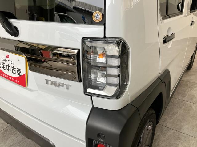 タフトＧターボ　ダーククロムベンチャー　１０型ナビ　パノラマカメラ衝突被害軽減ブレーキ　コーナーセンサー　１０型フルセグナビ　ＤＶＤ再生　Ｂｌｕｅｔｏｏｔｈ　ＵＳＢ　パノラマカメラ　前後ドラレコ　前席シートヒーター　ＬＥＤ　オートライト　レーダークルーズコントロール（滋賀県）の中古車