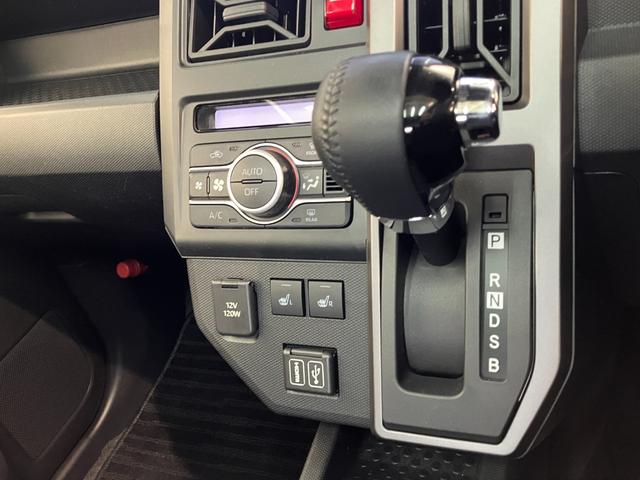 タフトＧターボ　ダーククロムベンチャー　１０型ナビ　パノラマカメラ衝突被害軽減ブレーキ　コーナーセンサー　１０型フルセグナビ　ＤＶＤ再生　Ｂｌｕｅｔｏｏｔｈ　ＵＳＢ　パノラマカメラ　前後ドラレコ　前席シートヒーター　ＬＥＤ　オートライト　レーダークルーズコントロール（滋賀県）の中古車