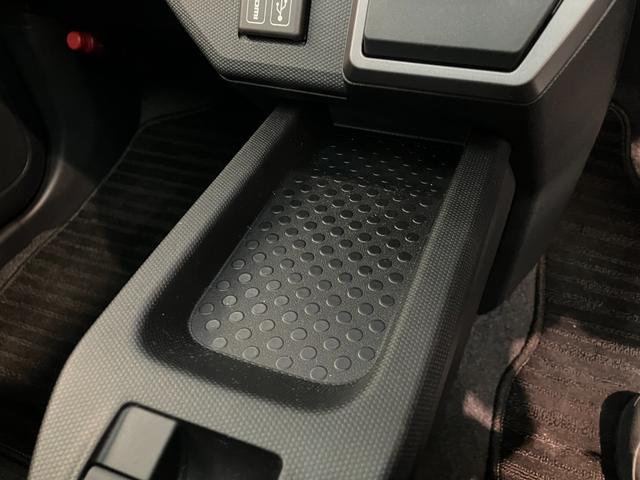 タフトＧターボ　ダーククロムベンチャー　１０型ナビ　パノラマカメラ衝突被害軽減ブレーキ　コーナーセンサー　１０型フルセグナビ　ＤＶＤ再生　Ｂｌｕｅｔｏｏｔｈ　ＵＳＢ　パノラマカメラ　前後ドラレコ　前席シートヒーター　ＬＥＤ　オートライト　レーダークルーズコントロール（滋賀県）の中古車