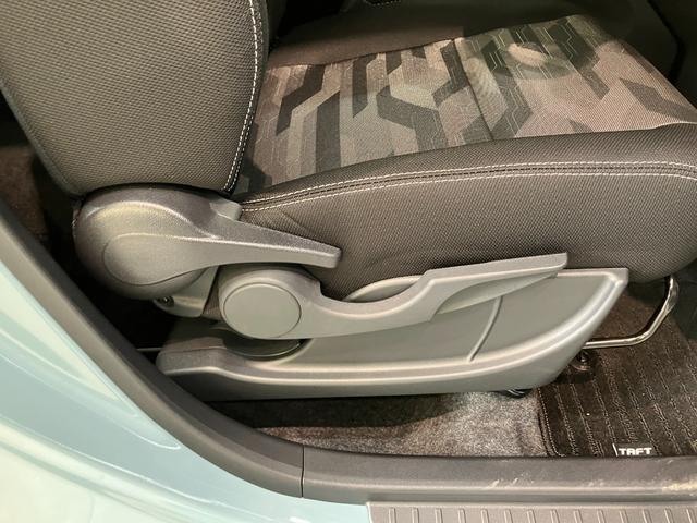 タフトＧ　ダーククロムベンチャー　ＩＤＬＥレス　１０型フルセグナビ衝突被害軽減ブレーキ　コーナーセンサー　１０型フルセグナビ　ＤＶＤ再生　Ｂｌｕｅｔｏｏｔｈ　ＵＳＢ　バックカメラ　前後ドラレコ　前席シートヒーター　ＬＥＤ　オートライト　オートエアコン　ＩＤＬＥレス（滋賀県）の中古車