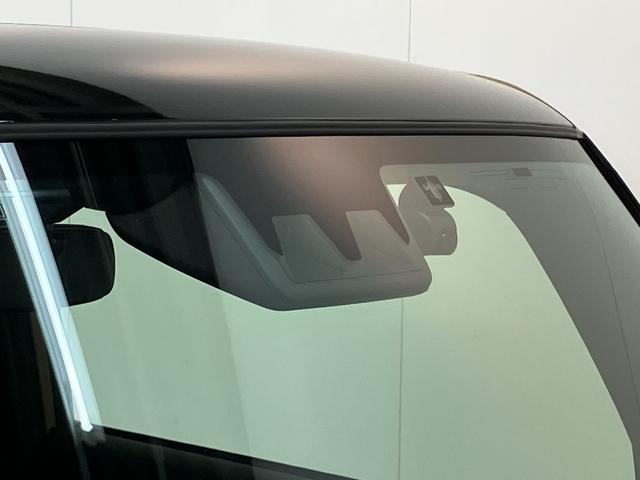 タフトダーククロムベンチャー　１０型ナビ　ドラレコ　届出済未使用車衝突被害軽減ブレーキ　コーナーセンサー　１０型フルセグナビ　ＤＶＤ再生　Ｂｌｕｅｔｏｏｔｈ　ＵＳＢ　バックカメラ　前後ドラレコ　シートヒーター　ＬＥＤ　オートライト　クルーズコントロール　エコアイドル（滋賀県）の中古車