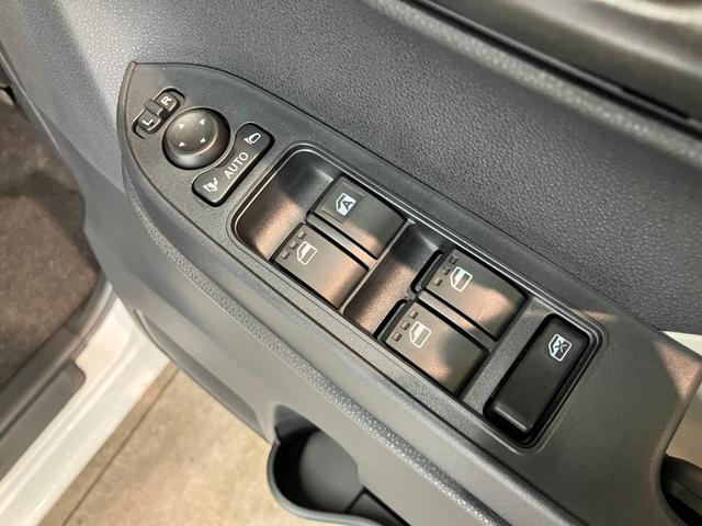 タントXリミテッド 両側電動スライドドア LED 届出済未使用車衝突被害軽減ブレーキ コーナーセンサー バックカメラ(ナビ装着時用) 両側電動スライドドア 前席シートヒーター 電動パーキングブレーキ LED オートライト オートエアコン スマートキー エコアイドル(滋賀県)の中古車