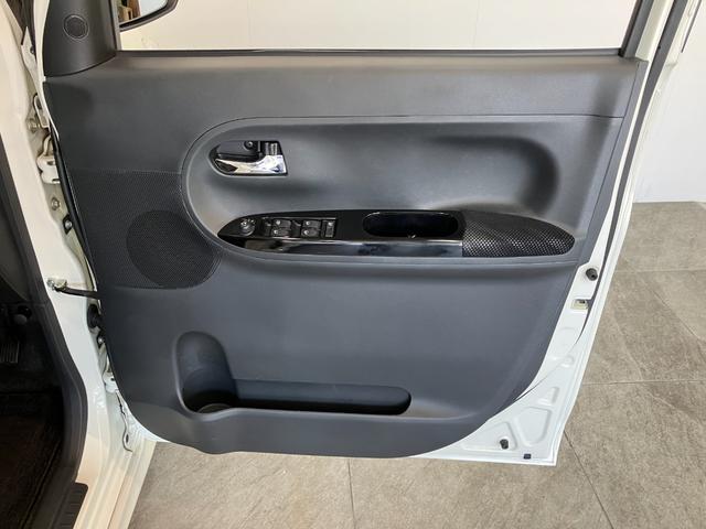 タントカスタムＸトップエディションＳＡ２　フルセグナビ　Ｂカメラ衝突被害軽減ブレーキ　フルセグナビ　Ｂｌｕｅｔｏｏｔｈ　ＤＶＤ再生　ＵＳＢ　バックカメラ　ＥＴＣ　左側電動スライドドア　ＬＥＤ　オートライト　オートエアコン　スマートキー　電格ミラー　エコアイドル（滋賀県）の中古車