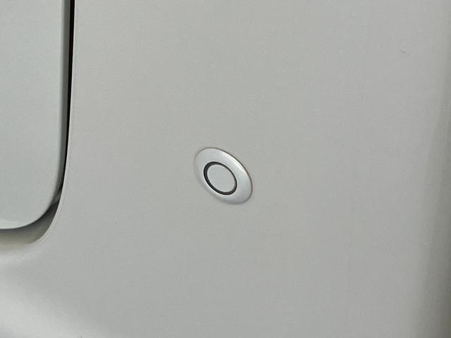 タントカスタムＸトップエディションＳＡ２　フルセグナビ　Ｂカメラ衝突被害軽減ブレーキ　フルセグナビ　Ｂｌｕｅｔｏｏｔｈ　ＤＶＤ再生　ＵＳＢ　バックカメラ　ＥＴＣ　左側電動スライドドア　ＬＥＤ　オートライト　オートエアコン　スマートキー　電格ミラー　エコアイドル（滋賀県）の中古車
