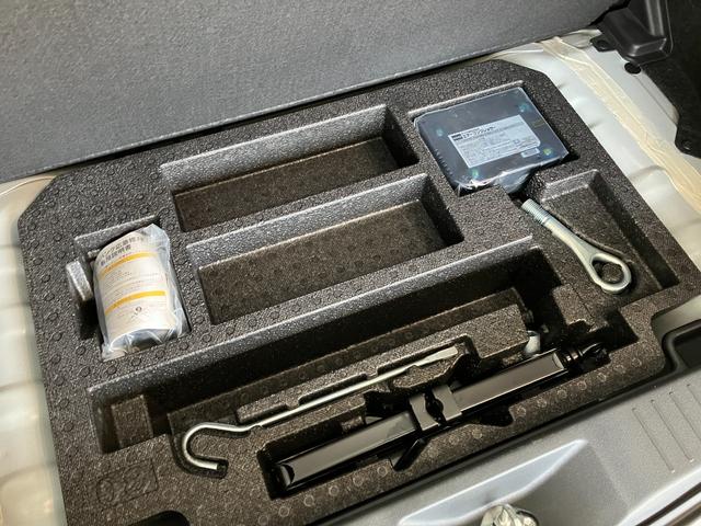 パッソＸ　Ｓ　ワンセグナビ　バックカメラ　キーレスエントリー衝突被害軽減ブレーキ　ワンセグナビ　ＵＳＢ　バックカメラ　ＬＥＤヘッドライト　電動格納式ミラー　キーレスエントリー　マニュアルレベリング　マニュアルエアコン　エコアイドル（滋賀県）の中古車