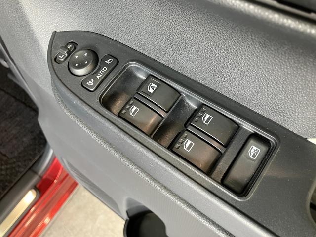 タントＸ　９型ナビ　パノラマカメラ　フリップダウンモニター衝突被害軽減ブレーキ　コーナーセンサー　フルセグナビ　Ｂｌｕｅｔｏｏｔｈ　ＤＶＤ再生　ＵＳＢ　パノラマカメラ　フリップダウンモニター　前後ドラレコ　両側電動スライドドア　前席シートヒーター　ＬＥＤ（滋賀県）の中古車