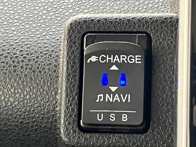 タントＸ　９型ナビ　パノラマカメラ　フリップダウンモニター衝突被害軽減ブレーキ　コーナーセンサー　フルセグナビ　Ｂｌｕｅｔｏｏｔｈ　ＤＶＤ再生　ＵＳＢ　パノラマカメラ　フリップダウンモニター　前後ドラレコ　両側電動スライドドア　前席シートヒーター　ＬＥＤ（滋賀県）の中古車