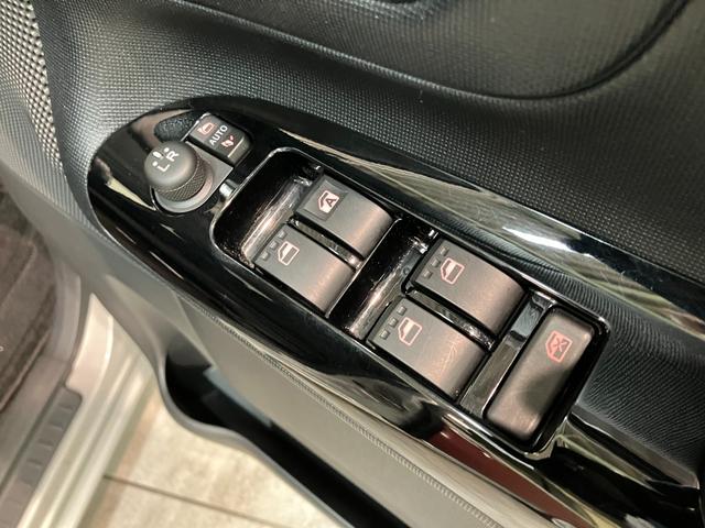 ムーヴキャンバスＧブラックインテリアＶＳ　ＳＡ３　８型ナビ　パノラマカメラ衝突被害軽減ブレーキ　８インチフルセグナビ　ＤＶＤ再生　Ｂｌｕｅｔｏｏｔｈ　ＵＳＢ　パノラマカメラ　ＥＴＣ　両側電動スライドドア　ＬＥＤ　オートライト　オートエアコン　シートヒーター　エコアイドル（滋賀県）の中古車