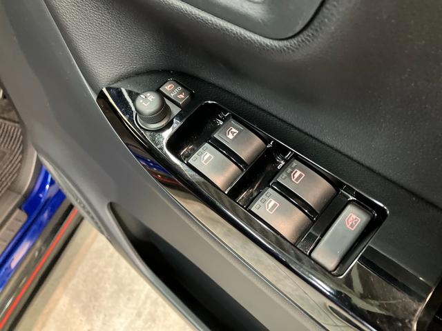 キャストスポーツＳＡII　ターボ　ワンセグナビ　バックカメラ　ＬＥＤ衝突被害軽減ブレーキ　ワンセグナビ　Ｂｌｕｅｔｏｏｔｈ　バックカメラ　ＥＴＣ　シートヒーター　ＬＥＤ　オートライト　オートエアコン　ＭＯＭＯ製ハンドル　パドルシフト　電動格納式ミラー　ターボ（滋賀県）の中古車