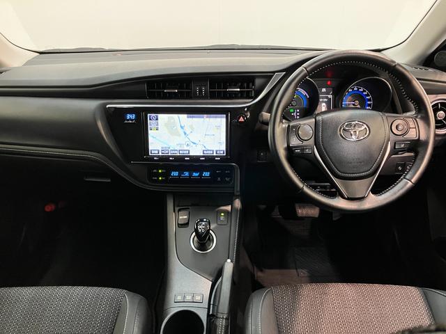 オーリスハイブリッド　９型フルセグナビ　バックカメラ　ドラレコトヨタセーフティセンス　９型フルセグナビ　ＤＶＤ再生　Ｂｌｕｅｔｏｏｔｈ　バックカメラ　ドラレコ　ＥＴＣ　ＬＥＤ　オートライト　オートエアコン　電動格納式ミラー　スマートキー　ハイブリッド車（滋賀県）の中古車