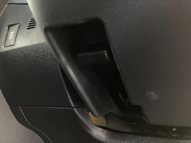 オーリスハイブリッド　９型フルセグナビ　バックカメラ　ドラレコトヨタセーフティセンス　９型フルセグナビ　ＤＶＤ再生　Ｂｌｕｅｔｏｏｔｈ　バックカメラ　ドラレコ　ＥＴＣ　ＬＥＤ　オートライト　オートエアコン　電動格納式ミラー　スマートキー　ハイブリッド車（滋賀県）の中古車