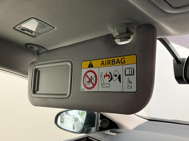 オーリスハイブリッド　９型フルセグナビ　バックカメラ　ドラレコトヨタセーフティセンス　９型フルセグナビ　ＤＶＤ再生　Ｂｌｕｅｔｏｏｔｈ　バックカメラ　ドラレコ　ＥＴＣ　ＬＥＤ　オートライト　オートエアコン　電動格納式ミラー　スマートキー　ハイブリッド車（滋賀県）の中古車