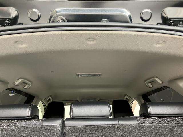 オーリスハイブリッド　９型フルセグナビ　バックカメラ　ドラレコトヨタセーフティセンス　９型フルセグナビ　ＤＶＤ再生　Ｂｌｕｅｔｏｏｔｈ　バックカメラ　ドラレコ　ＥＴＣ　ＬＥＤ　オートライト　オートエアコン　電動格納式ミラー　スマートキー　ハイブリッド車（滋賀県）の中古車