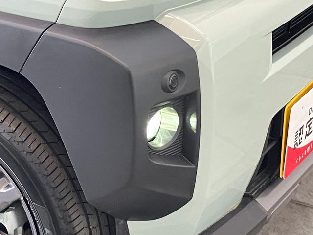 タフトＧダーククロムベンチャー　１０型フルセグナビ　届出済未使用車衝突被害軽減ブレーキ　コーナーセンサー　１０型フルセグナビ　ＤＶＤ　Ｂｌｕｅｔｏｏｔｈ　ＵＳＢ　バックカメラ　前後ドラレコ　前席シートヒーター　ＬＥＤ　オートライト　レーダークルコン　オートエアコン（滋賀県）の中古車