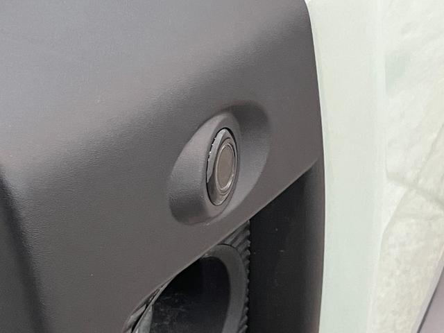 タフトＧダーククロムベンチャー　１０型フルセグナビ　届出済未使用車衝突被害軽減ブレーキ　コーナーセンサー　１０型フルセグナビ　ＤＶＤ　Ｂｌｕｅｔｏｏｔｈ　ＵＳＢ　バックカメラ　前後ドラレコ　前席シートヒーター　ＬＥＤ　オートライト　レーダークルコン　オートエアコン（滋賀県）の中古車