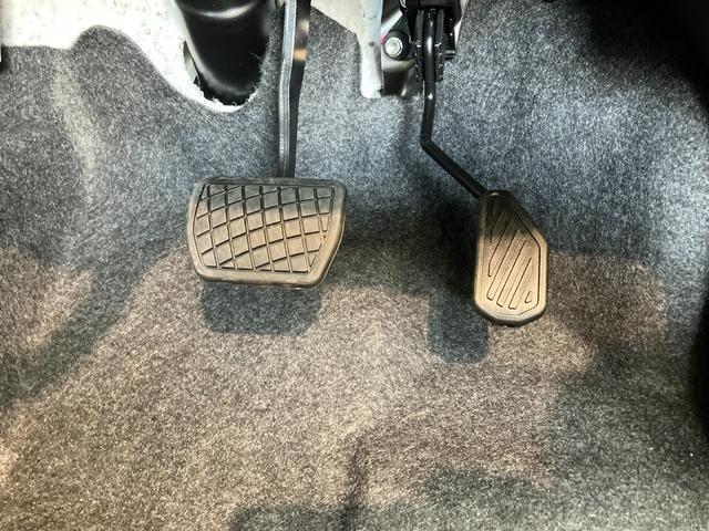 タフトＧダーククロムベンチャー　１０型フルセグナビ　届出済未使用車衝突被害軽減ブレーキ　コーナーセンサー　１０型フルセグナビ　ＤＶＤ　Ｂｌｕｅｔｏｏｔｈ　ＵＳＢ　バックカメラ　前後ドラレコ　前席シートヒーター　ＬＥＤ　オートライト　レーダークルコン　オートエアコン（滋賀県）の中古車