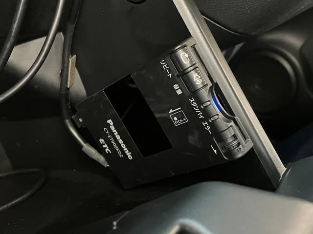Ｎ−ＢＯＸカスタムＧ　フルセグナビ　バックカメラ　ＥＴＣ　ＨＩＤ　車検整備付フルセグナビ　ＤＶＤ再生　Ｂｌｕｅｔｏｏｔｈ　ＵＳＢ　バックカメラ　ＥＴＣ　ＨＩＤヘッドライト　オートライト　左側電動スライドドア　オートエアコン　電格ミラー　スマートキー　タイヤ４本新品交換済み（滋賀県）の中古車