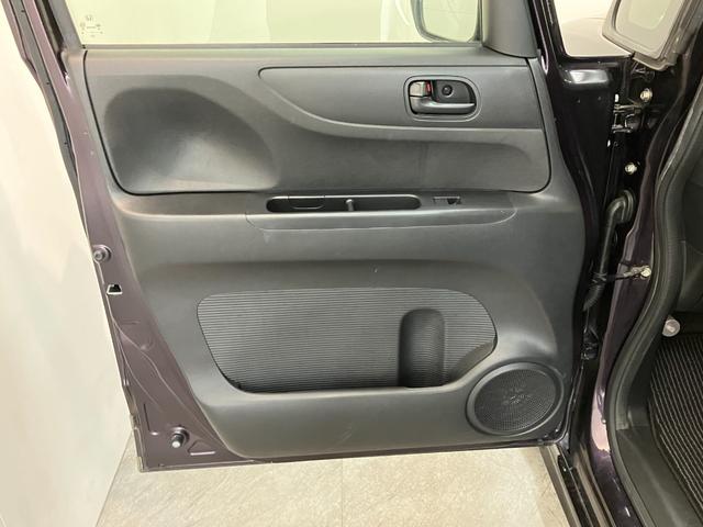 Ｎ−ＢＯＸカスタムＧ　フルセグナビ　バックカメラ　ＥＴＣ　ＨＩＤ　車検整備付フルセグナビ　ＤＶＤ再生　Ｂｌｕｅｔｏｏｔｈ　ＵＳＢ　バックカメラ　ＥＴＣ　ＨＩＤヘッドライト　オートライト　左側電動スライドドア　オートエアコン　電格ミラー　スマートキー　タイヤ４本新品交換済み（滋賀県）の中古車