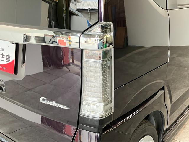 Ｎ−ＢＯＸカスタムＧ　フルセグナビ　バックカメラ　ＥＴＣ　ＨＩＤ　車検整備付フルセグナビ　ＤＶＤ再生　Ｂｌｕｅｔｏｏｔｈ　ＵＳＢ　バックカメラ　ＥＴＣ　ＨＩＤヘッドライト　オートライト　左側電動スライドドア　オートエアコン　電格ミラー　スマートキー　タイヤ４本新品交換済み（滋賀県）の中古車