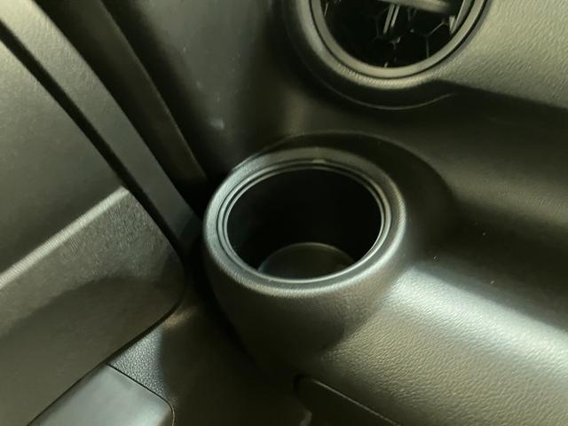 Ｎ−ＢＯＸカスタムＧ　フルセグナビ　バックカメラ　ＥＴＣ　ＨＩＤ　車検整備付フルセグナビ　ＤＶＤ再生　Ｂｌｕｅｔｏｏｔｈ　ＵＳＢ　バックカメラ　ＥＴＣ　ＨＩＤヘッドライト　オートライト　左側電動スライドドア　オートエアコン　電格ミラー　スマートキー　タイヤ４本新品交換済み（滋賀県）の中古車