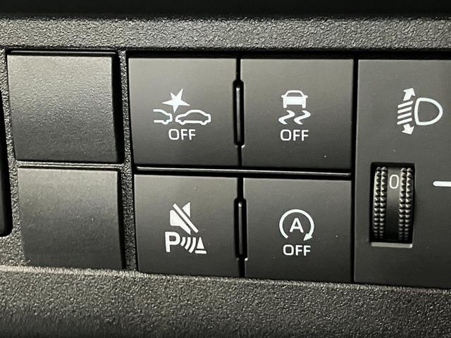 ハイゼットトラックスタンダード　パートタイム４ＷＤ　５ＭＴ　オートライト衝突被害軽減ブレーキ　コーナーセンサー　パートタイム４ＷＤ　ＡＭ／ＦＭラジオ　マニュアルエアコン　マニュアルレベリング　オートライト　５速マニュアルミッション車（滋賀県）の中古車