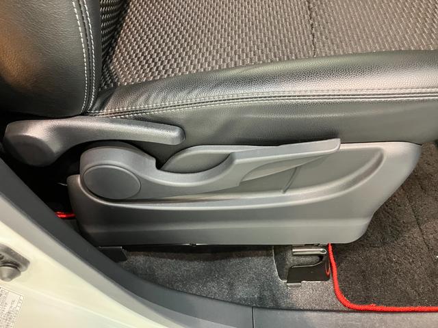 トールカスタムＧターボ　９型ディスプレイオーディオ　パノラマカメラ衝突被害軽減ブレーキ　コーナーセンサー　９型ディスプレイオーディオ　フルセグ　Ｂｌｕｅｔｏｏｔｈ　ＵＳＢ　パノラマカメラ　ＥＴＣ　両側電動スライドドア　ＬＥＤ　クルーズコントロール　モデリスタエアロ（滋賀県）の中古車