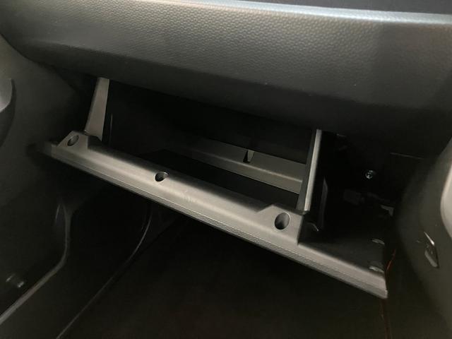 トールカスタムＧターボ　９型ディスプレイオーディオ　パノラマカメラ衝突被害軽減ブレーキ　コーナーセンサー　９型ディスプレイオーディオ　フルセグ　Ｂｌｕｅｔｏｏｔｈ　ＵＳＢ　パノラマカメラ　ＥＴＣ　両側電動スライドドア　ＬＥＤ　クルーズコントロール　モデリスタエアロ（滋賀県）の中古車