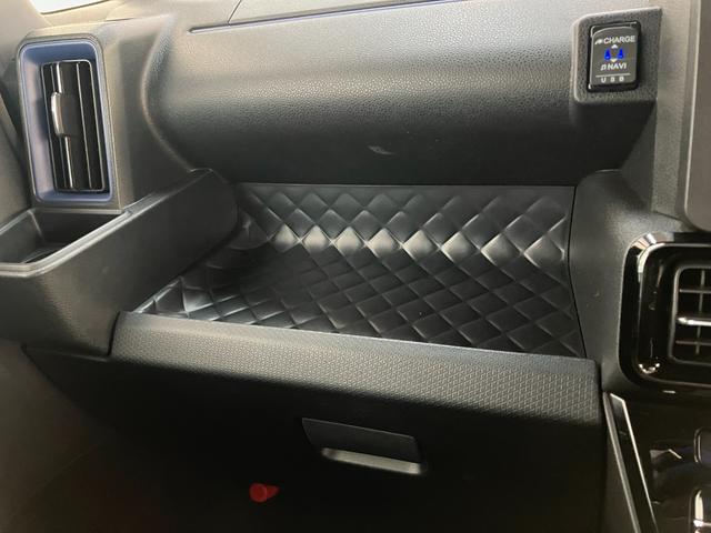 タントカスタムＸ　コーナーセンサー　ＣＤステレオ　シートヒーター衝突被害軽減ブレーキ　コーナーセンサー　バックカメラ（ナビ装着時用）　ＣＤステレオ　ＥＴＣ　両側電動スライドドア　前席シートヒーター　ＬＥＤ　オートライト　オートエアコン　スマートキー　エコアイドル（滋賀県）の中古車