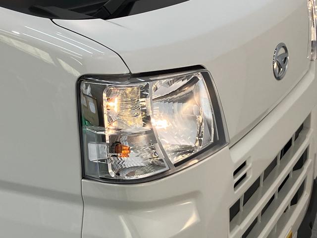 ハイゼットカーゴＤＸ　４ＷＤ　ＣＶＴ　コーナーセンサー　キーレス　前席Ｐ／Ｗ衝突被害軽減ブレーキ　スマアシ　パートタイム４ＷＤ　コーナーセンサー　前席パワーウインドウ　ＣＤステレオ　両側スライドドア　オートライト　マニュアルレベリング（滋賀県）の中古車