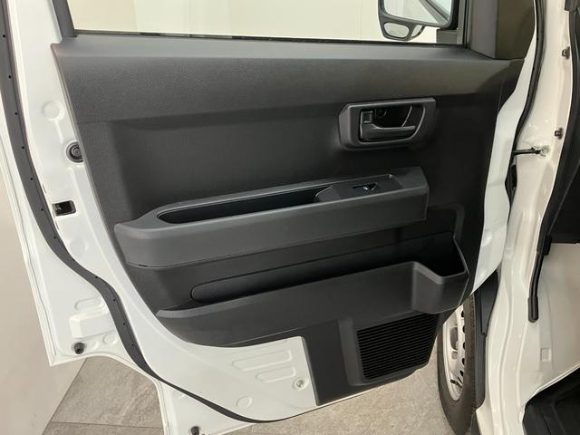 ハイゼットカーゴＤＸ　４ＷＤ　ＣＶＴ　コーナーセンサー　キーレス　前席Ｐ／Ｗ衝突被害軽減ブレーキ　スマアシ　パートタイム４ＷＤ　コーナーセンサー　前席パワーウインドウ　ＣＤステレオ　両側スライドドア　オートライト　マニュアルレベリング（滋賀県）の中古車