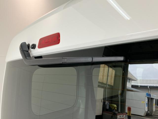 ハイゼットカーゴＤＸ　４ＷＤ　ＣＶＴ　コーナーセンサー　キーレス　前席Ｐ／Ｗ衝突被害軽減ブレーキ　スマアシ　パートタイム４ＷＤ　コーナーセンサー　前席パワーウインドウ　ＣＤステレオ　両側スライドドア　オートライト　マニュアルレベリング（滋賀県）の中古車