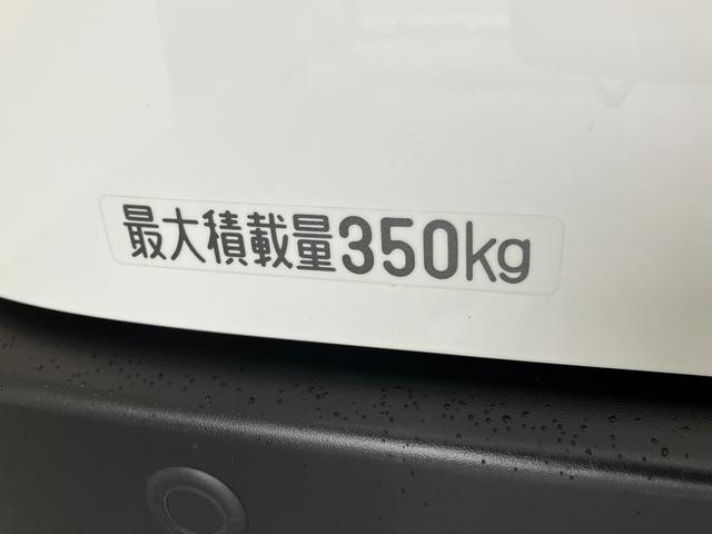 ハイゼットカーゴＤＸ　４ＷＤ　コーナーセンサー　ドラレコ　キーレスエントリー衝突被害軽減ブレーキ　スマアシ　パートタイム４ＷＤ　コーナーセンサー　前席パワーウインドウ　ＡＭ／ＦＭステレオ　ドラレコ　両側スライドドア　オートライト　マニュアルレベリング（滋賀県）の中古車