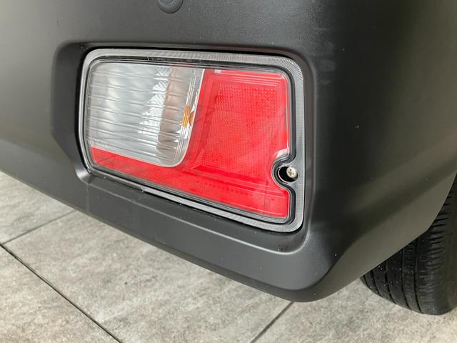ハイゼットカーゴＤＸ　４ＷＤ　コーナーセンサー　ドラレコ　キーレスエントリー衝突被害軽減ブレーキ　スマアシ　パートタイム４ＷＤ　コーナーセンサー　前席パワーウインドウ　ＡＭ／ＦＭステレオ　ドラレコ　両側スライドドア　オートライト　マニュアルレベリング（滋賀県）の中古車