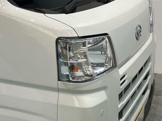 ハイゼットカーゴＤＸ　４ＷＤ　コーナーセンサー　ドラレコ　キーレスエントリー衝突被害軽減ブレーキ　スマアシ　パートタイム４ＷＤ　コーナーセンサー　前席パワーウインドウ　ＡＭ／ＦＭステレオ　ドラレコ　両側スライドドア　オートライト　マニュアルレベリング（滋賀県）の中古車