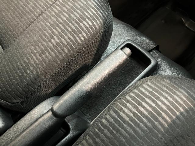 ハイゼットカーゴＤＸ　４ＷＤ　コーナーセンサー　ドラレコ　キーレスエントリー衝突被害軽減ブレーキ　スマアシ　パートタイム４ＷＤ　コーナーセンサー　前席パワーウインドウ　ＡＭ／ＦＭステレオ　ドラレコ　両側スライドドア　オートライト　マニュアルレベリング（滋賀県）の中古車
