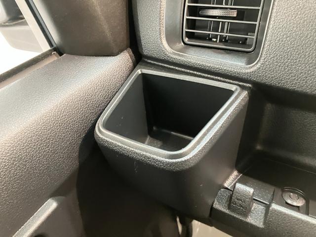 ハイゼットカーゴＤＸ　４ＷＤ　コーナーセンサー　ドラレコ　キーレスエントリー衝突被害軽減ブレーキ　スマアシ　パートタイム４ＷＤ　コーナーセンサー　前席パワーウインドウ　ＡＭ／ＦＭステレオ　ドラレコ　両側スライドドア　オートライト　マニュアルレベリング（滋賀県）の中古車