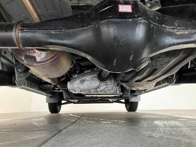 ハイゼットカーゴＤＸ　４ＷＤ　コーナーセンサー　ドラレコ　キーレスエントリー衝突被害軽減ブレーキ　スマアシ　パートタイム４ＷＤ　コーナーセンサー　前席パワーウインドウ　ＡＭ／ＦＭステレオ　ドラレコ　両側スライドドア　オートライト　マニュアルレベリング（滋賀県）の中古車