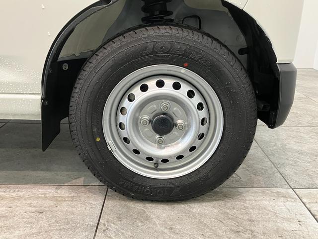 ハイゼットカーゴＤＸ　４ＷＤ　コーナーセンサー　ＡＭ／ＦＭラジオ　キーレス衝突被害軽減ブレーキ　スマアシ　パートタイム４ＷＤ　コーナーセンサー　前席パワーウインドウ　ＡＭ／ＦＭステレオ　両側スライドドア　オートライト　マニュアルレベリング　キーレスエントリー（滋賀県）の中古車