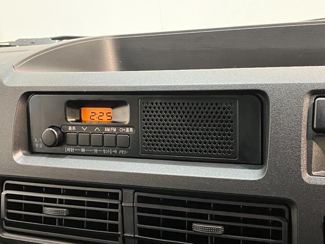 ハイゼットカーゴＤＸ　４ＷＤ　コーナーセンサー　ＡＭ／ＦＭラジオ　キーレス衝突被害軽減ブレーキ　スマアシ　パートタイム４ＷＤ　コーナーセンサー　前席パワーウインドウ　ＡＭ／ＦＭステレオ　両側スライドドア　オートライト　マニュアルレベリング　キーレスエントリー（滋賀県）の中古車