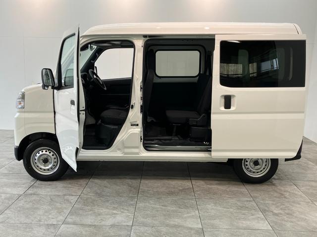 ハイゼットカーゴＤＸ　４ＷＤ　コーナーセンサー　ＡＭ／ＦＭラジオ　キーレス衝突被害軽減ブレーキ　スマアシ　パートタイム４ＷＤ　コーナーセンサー　前席パワーウインドウ　ＡＭ／ＦＭステレオ　両側スライドドア　オートライト　マニュアルレベリング　キーレスエントリー（滋賀県）の中古車